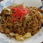 しら - オーソドックスな焼きそばです。