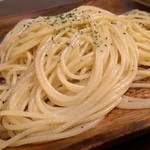 Caminar - 海老、シラスアヒージョにおいパスタ！