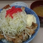 Miraku - 炭火焼き豚肉セット