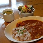 Keyaki - ランチ「スパイシーチキンカレー」飲み物orコーヒーゼリー付き800円