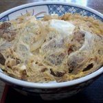 そば処 やまぐち - ダシの効いた本格的なカツ丼850円也