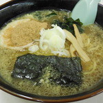 Ramen Nobuyoshi - 魚介味豚骨ラーメン