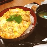 鶏三和 - 名古屋コーチン親子丼