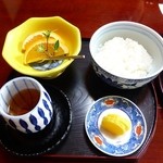 Nakamura Ryokan - 昼食②（ご飯　果物）