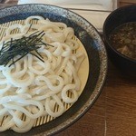 Marufuji - "つけ肉うどん（麺冷・汁熱）"650円