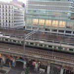 BLOSSOM & BOUQUET Akihabara Udx Ten - 窓からの眺めは電車