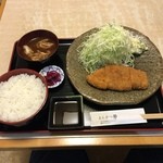 とんかつ 芳 - ロースかつ定食