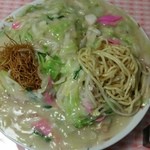 Koka Chuka Hanten - 皿うどん半々アップ　細麺と太麺が半分づつ