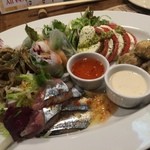 BISTRO CARLOS - 旬なお魚なども取り入れたタパスは超お勧めです！！