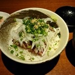 Shunsai Kushiyaki Dokoro Shoku - ランチ : ステーキ丼　（色が悪くてごめんなさい）