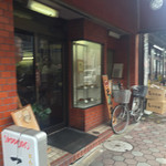 Ichimatsu - 商店街の中です・・