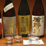 Wasai Yusa - 日本酒は色々とご用意しています。