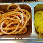 Obento Ichiban Edogawa Kyujo Mae Ten - お弁当一番 江戸川球場前店 ハンバーグ弁当の副菜 具無しナポと細切り沢庵