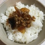 本家寿吉屋 奈良漬店 - あったかご飯にのせて、薬師味噌いただきま〜す