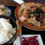 珈琲館 藍 - 焼そば定食￥800