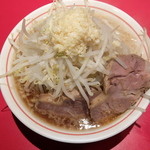 ラーメン蘭 - ラーメン＋ヤサイちょい増しニンニク