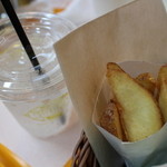 Freshness Burger Yamashita Ten - 