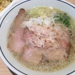 らーめん鱗 茨木店