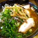 ラーメン屋 おかん - ばか盛りラーメン(麺ダブルのラーメン)