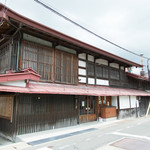 Aomori Sanchi Chokusou Robata Izakaya Yomiya Gahonz - 酒蔵