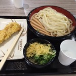 Marugame Seimen Ionmoru Chikushino Ten - アプリクーポンがあったのでかしわ天は無料。