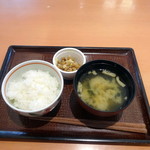 Denny's Seijo Ten - ご飯184円、納豆103円、味噌汁113円