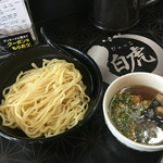 Menya Byakko - つけ麺 白