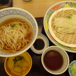 Kanbun Gonendo Akita Ten - 温かい生麺と冷たい乾麺の稲庭うどん