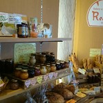 Bakery & Cafe Rino - 