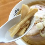 佐野青竹手打ちラーメン押山 - シコシコなメンマ