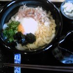 Sanuki Udon Fukuume - 温玉ぶっかけうどん　７４０円（税抜き）