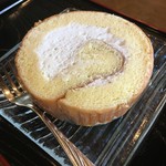 Tofu Kobo Kimura - 豆乳ロールケーキ　229円