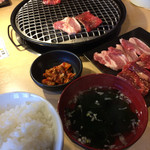 Yakiniku Bar Sansuien - 