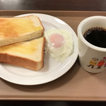 Holly's Cafe Sakae Higashi Ten - モーニングトースト　390円(税込)  　※多分、2015年くらい？