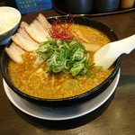 Rairai Tei Hamakita Ten - 咖喱拉麺853円