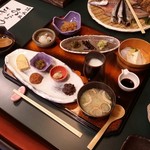 二匹の鬼 - 料理写真:朝食のセット