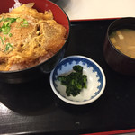 Family Hall - 黒豚カツ丼1,200円