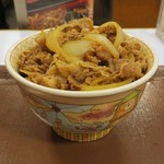 Sukiya Yokohama Arena Mae Ten - 牛丼メガ盛730円