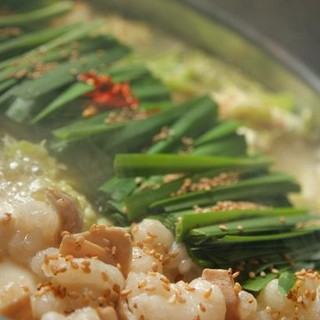 Motsu-nabe (Offal hotpot) made with odor-free domestic beef offal