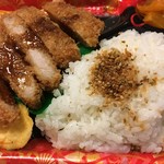 Elena Efushiefukueten - とんかつ弁当 442円