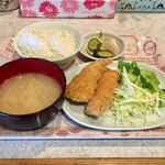 居酒屋みつぐ - ホッケフライ定食、500円です。