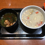 Hotel Keihan Yunibasu Ru Tawa - 薬膳粥と赤だし