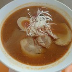 Maabu's Kitchen Shunsai - 黒米辛みそラーメン(800円)※麺が足りずチャーシューサービス