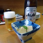 浜一 - 瓶ビールはスーパードライのみ。中瓶。580円だったかな。