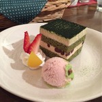 茶房 お花 - 抹茶きなこケーキ