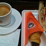 Saint Marc Cafe Tenjin Chikagai Ten - 