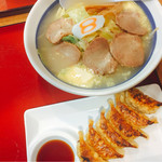 8 Ban Ramen Shimosho Ten - 