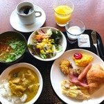 Daiwa Roynet Hotel Koriyama Ekimae - 和洋ベトナム料理を各種揃えて、いただきま〜す