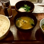 Sukiya Shitakatsuka Ekimae Ten - まぜのっけごはん朝食（ご飯ミニ） 290円