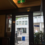 Coffee Kan Tenmabashi Ten - 店内 禁煙席手前